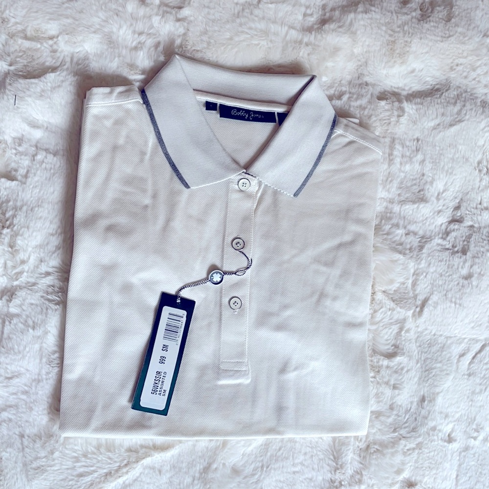 Bobby Jones , 100% cotton. Size small.